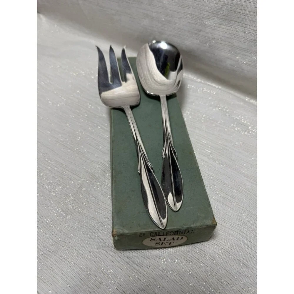 WM Rogers Mfg. Co Original Rogers Serving Spoon & Fork Ornate Decoration 8 7/8